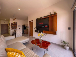 Zona Dorada Walk 3 min to the beach Alberca